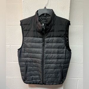 Express Two-Tone Quilted Vest. Medium